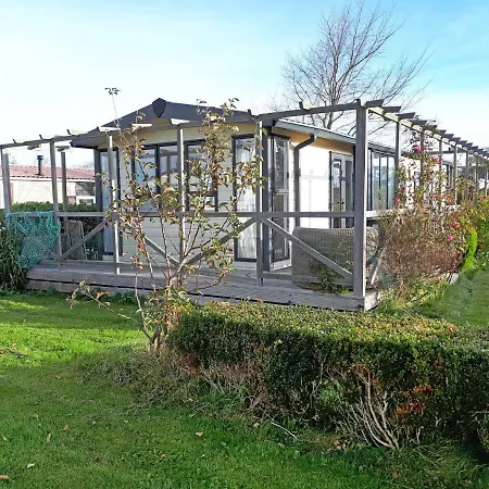 Holiday Wiringherlant.19 Ferienhaus